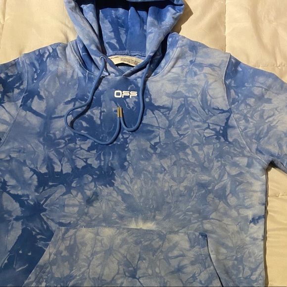 Off-White Other - Off white sweater